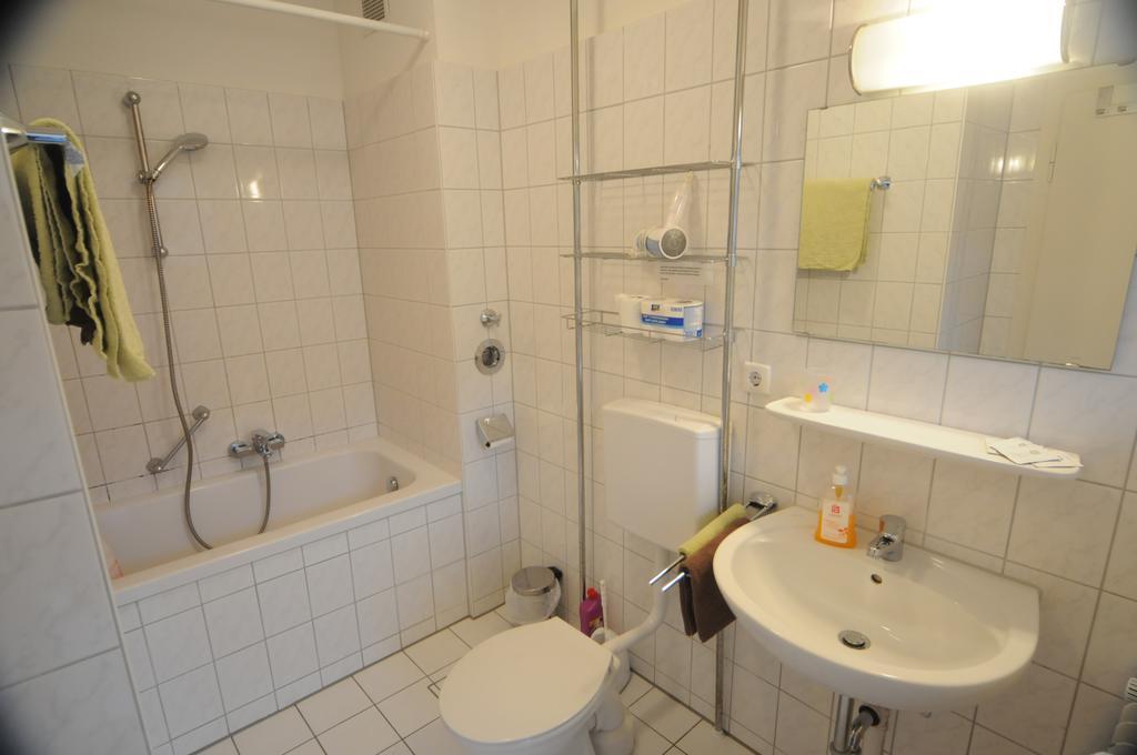 Freiburg Apartment Exterior foto